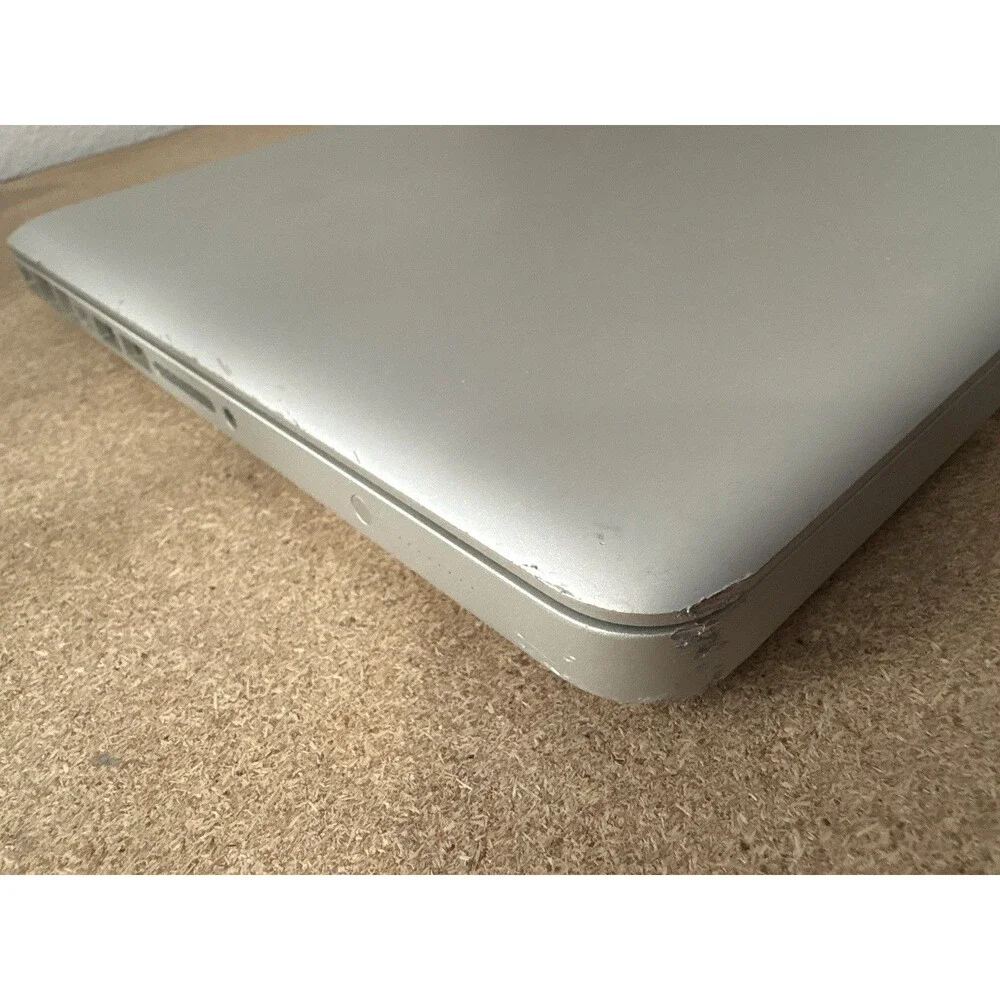 Apple MacBook Pro 13” A1278 2.26GHz Core 2 Duo 4GB RAM Fully TESTED WORKS